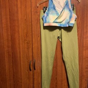 Mika top & leggings